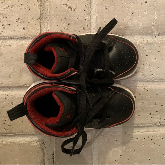 Air Jordan I (toddler) - Picture 6 of 7